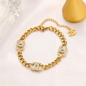 Gold Chain Bracelet with rhinestones